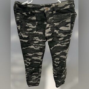Anthropologie Pilcro & The Letterpress High-Rise Skinny Camouflage Pants Sz 28